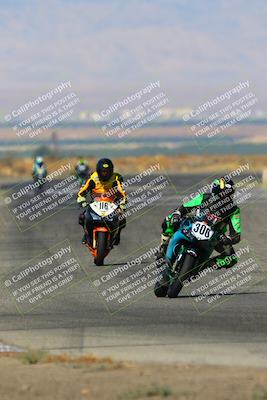 media/Aug-13-2023-CRA (Sun) [[1cfc37a6fb]]/Race 4 400 Superbike/Race/